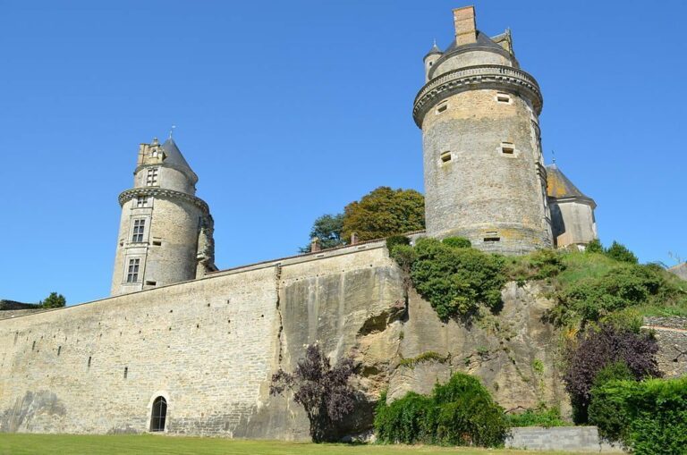 Société de débarras à Apremont, 85220 Vendée