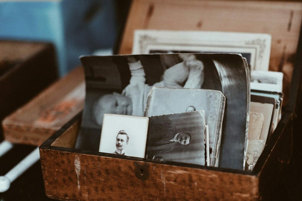 Que faire des documents personnels lors d'un débarras de succession ?